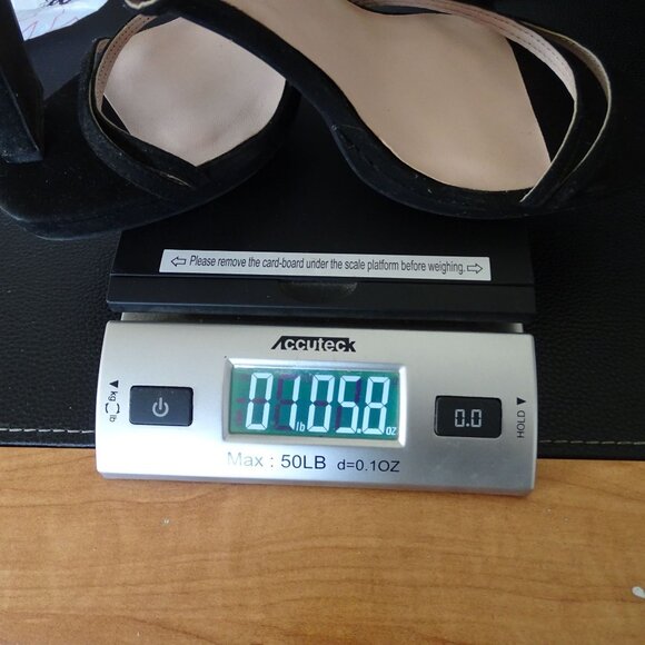 Chinese Laundry Black Suede Strappy Block Heels Sandals Women Size 11 42.5 - Picture 8 of 9